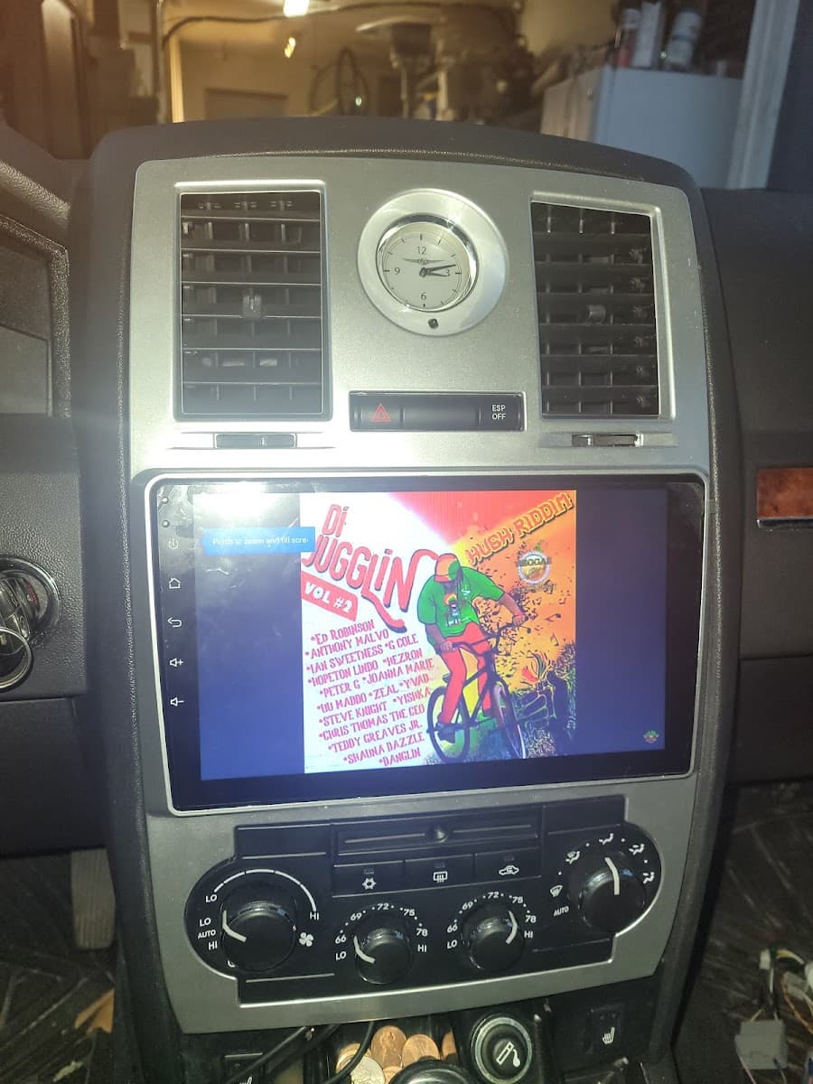 Yong's audio connection image 8