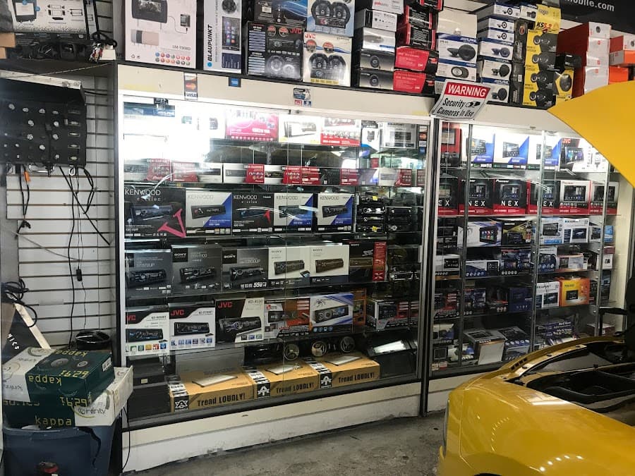 59th Broadway Customs image 10