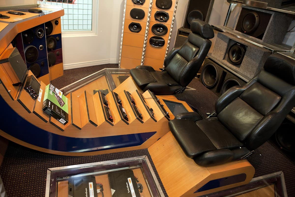 Sound Warehouse car audio shop in Ogden, Utah photo 10