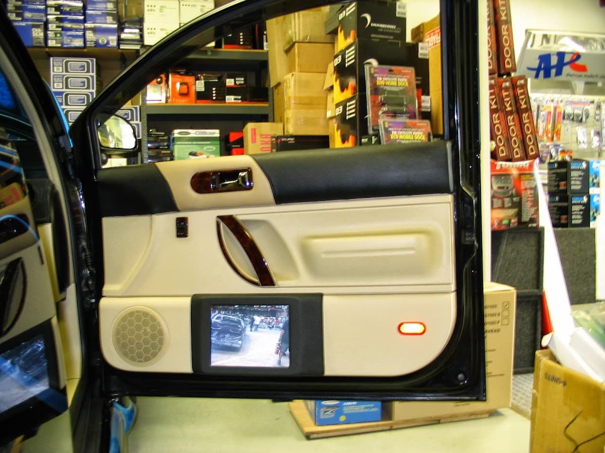 Joe Bruno Designs car audio shop in West Berlin, New Jersey photo 10