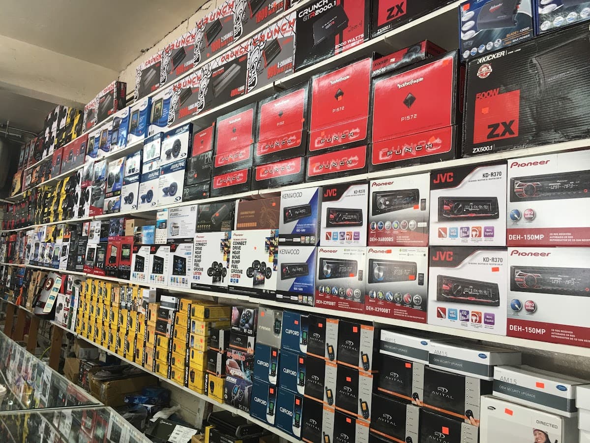 Auto Sound & Security Accessories image 9