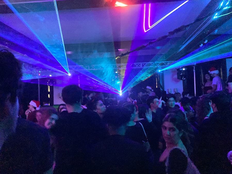 AUDIO MASTER - The Power of Sound car audio shop in Hamilton Township, New Jersey photo 2