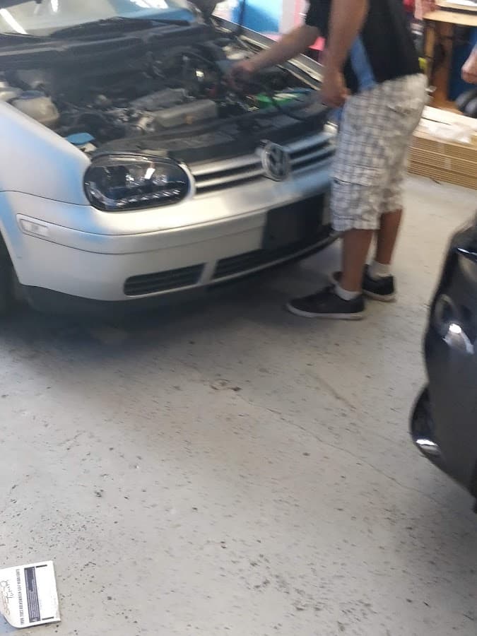 VIP Car Audio car audio shop in Albuquerque, New Mexico photo 6