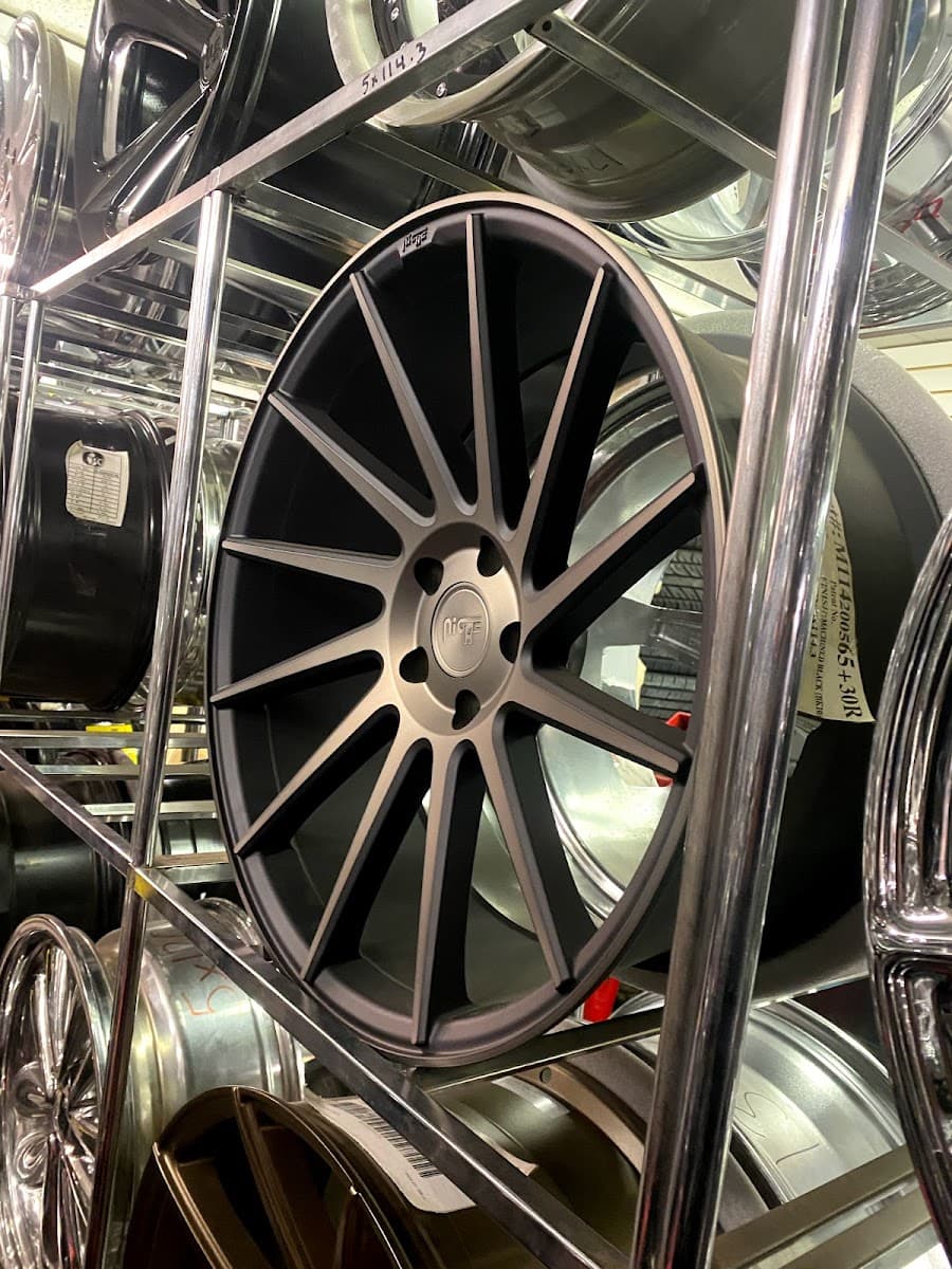 Pro Audio & Accessories car audio shop in Winchester, Virginia photo 4