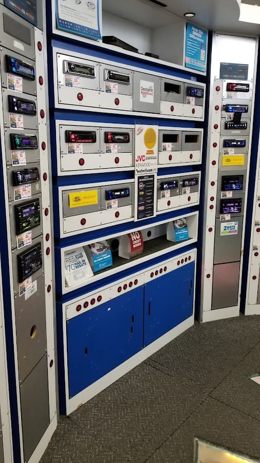 Sound Warehouse car audio shop in Orem, Utah photo 10