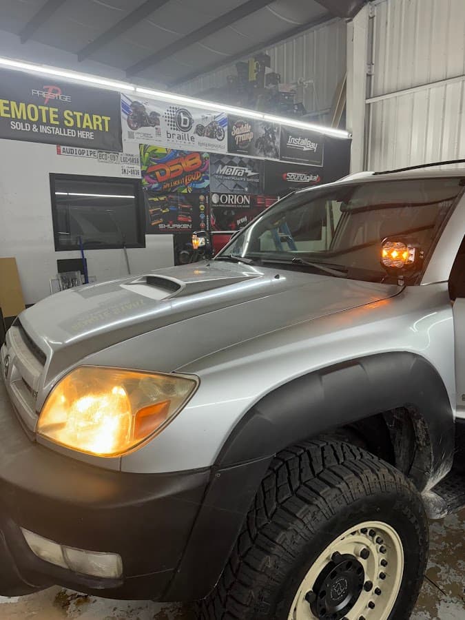 Kustom Kar Stereo image 6