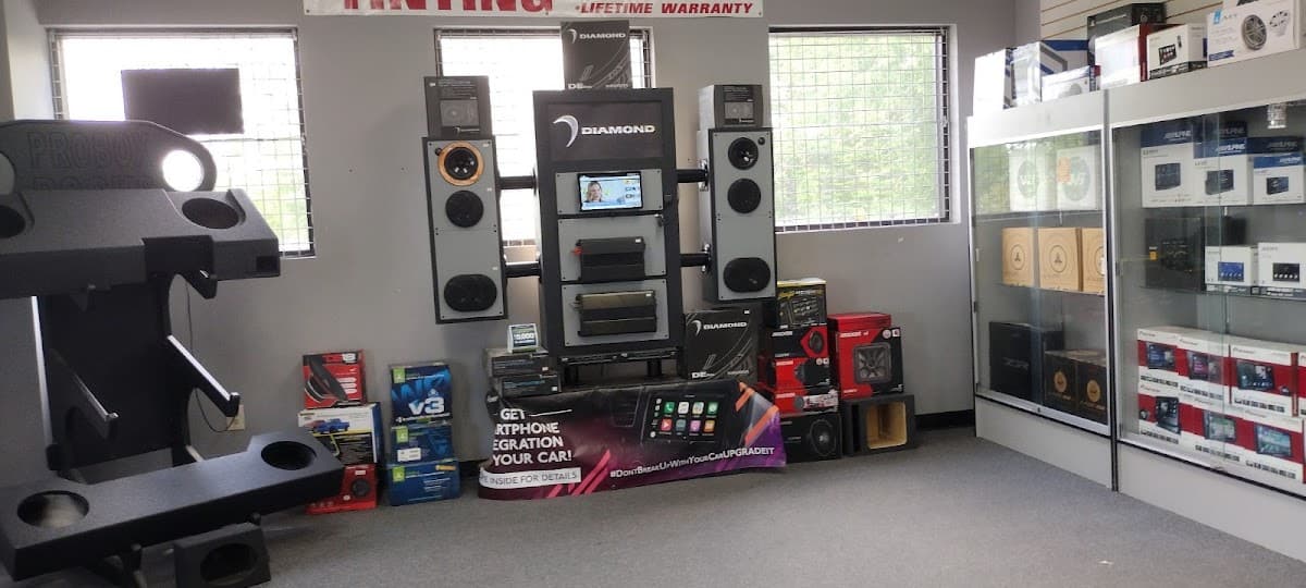 Digital Car Audio image 6