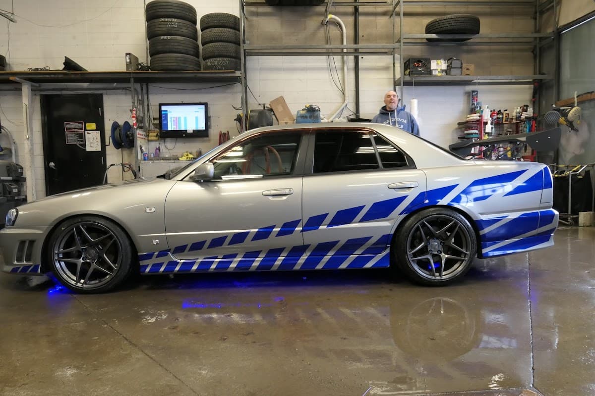 Car Salon car audio shop in Calgary, Alberta photo 3