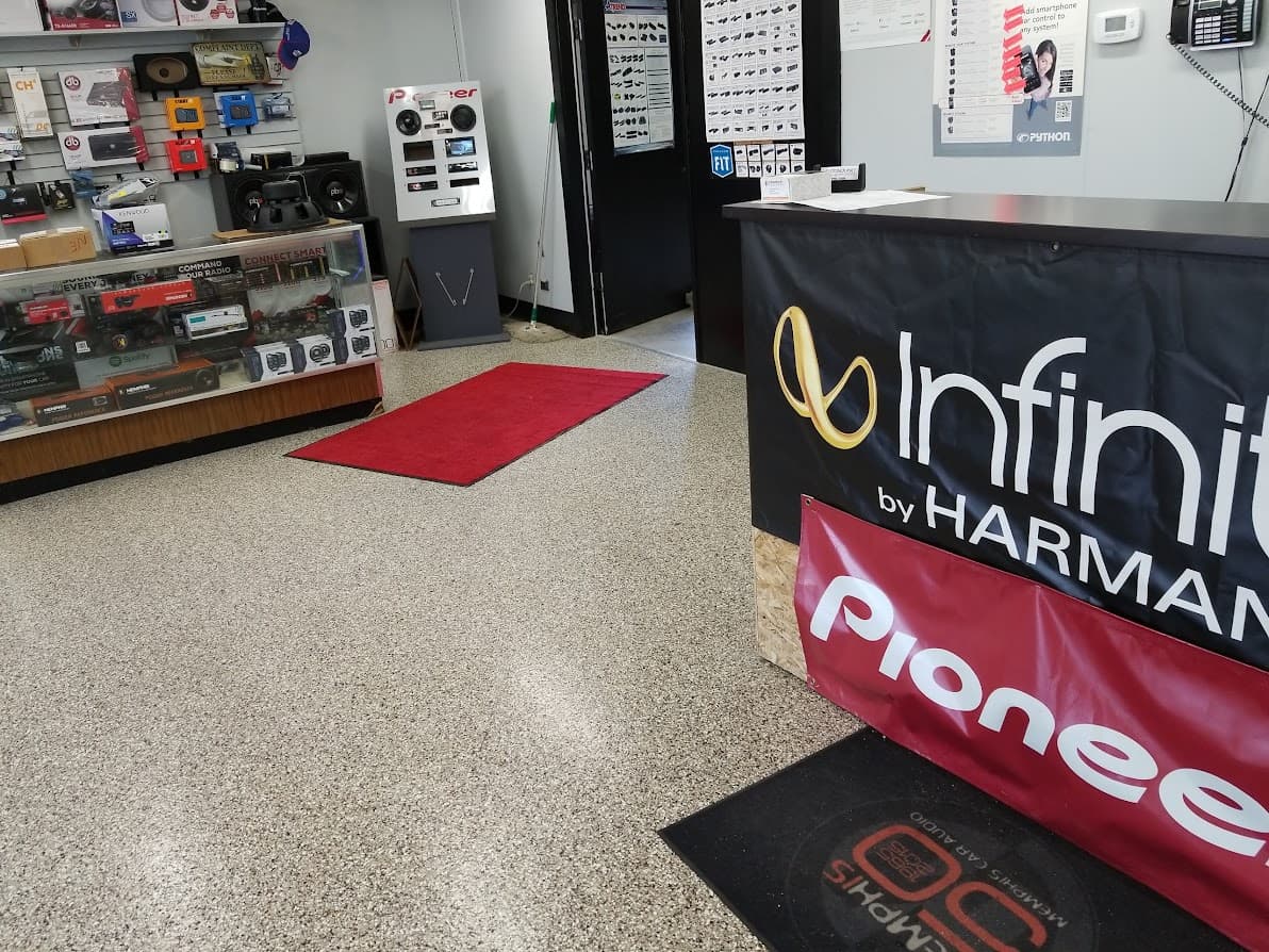 AutoSound & More car audio shop in Omaha, Nebraska photo 8