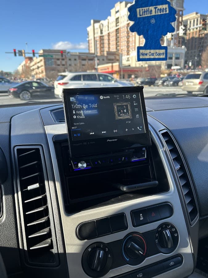 Custom Pro Car Audio car audio shop in Chillum, Maryland photo 9