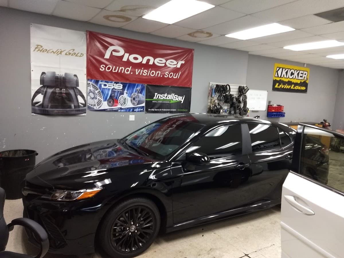 Digital Car Audio image 2