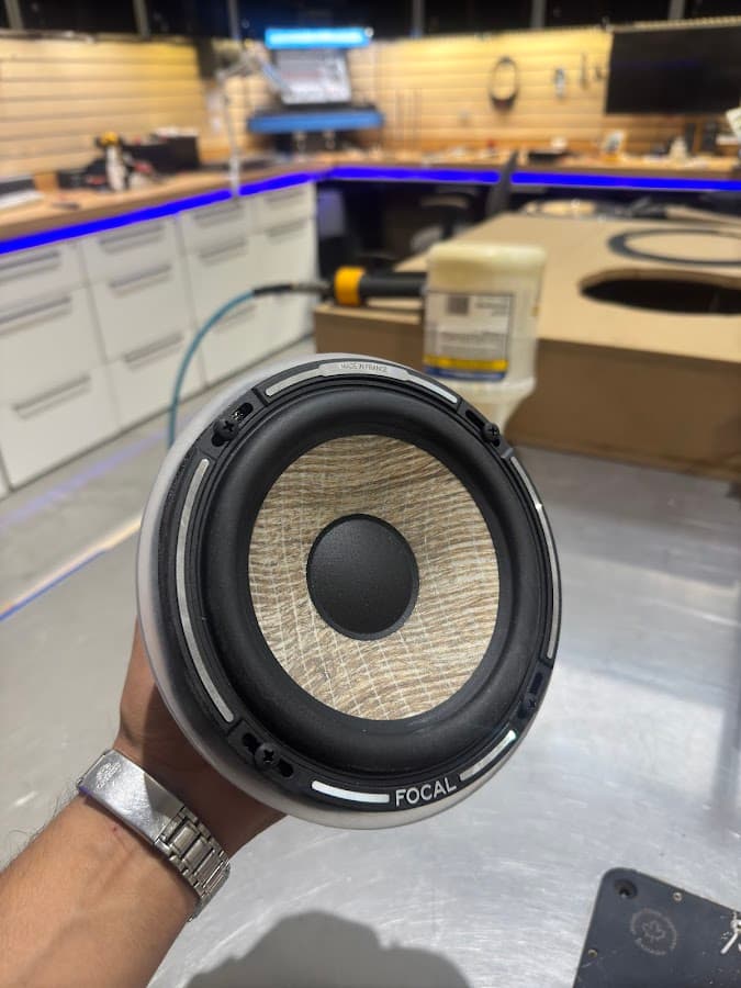 Xochilt Car Audio image 6