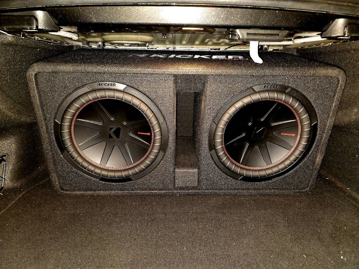 Stereo West Autotoys car audio shop in Omaha, Nebraska photo 7