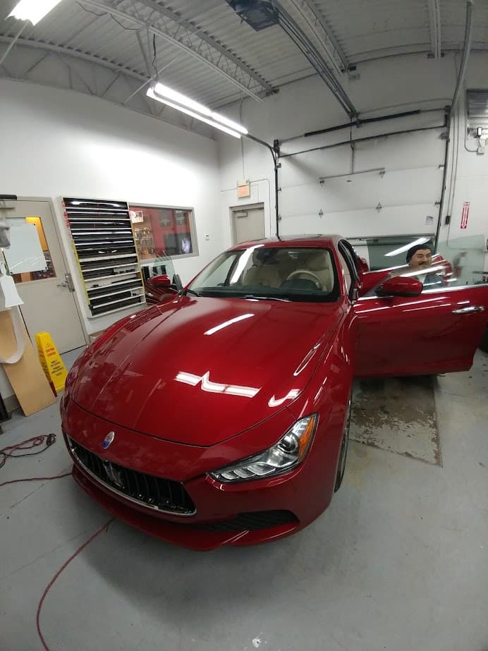 Extreme Car Audio car audio shop in Kentwood, Michigan photo 3