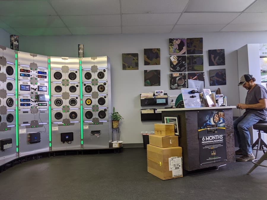 Sounds Incredible Mobile image 3