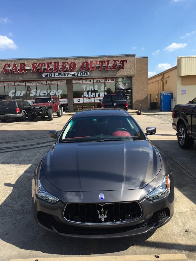 Car Stereo Outlet image 9