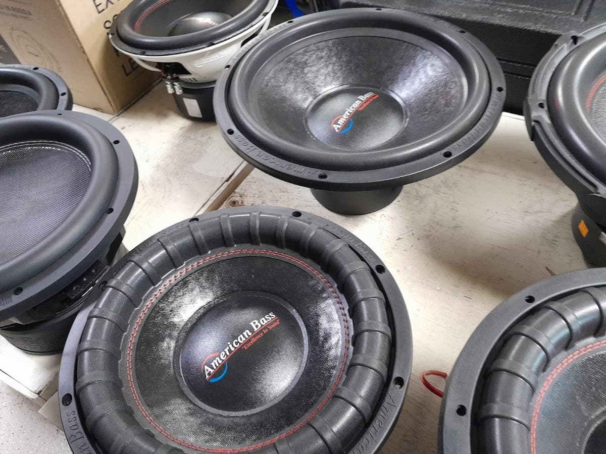 Yong's audio connection image 7