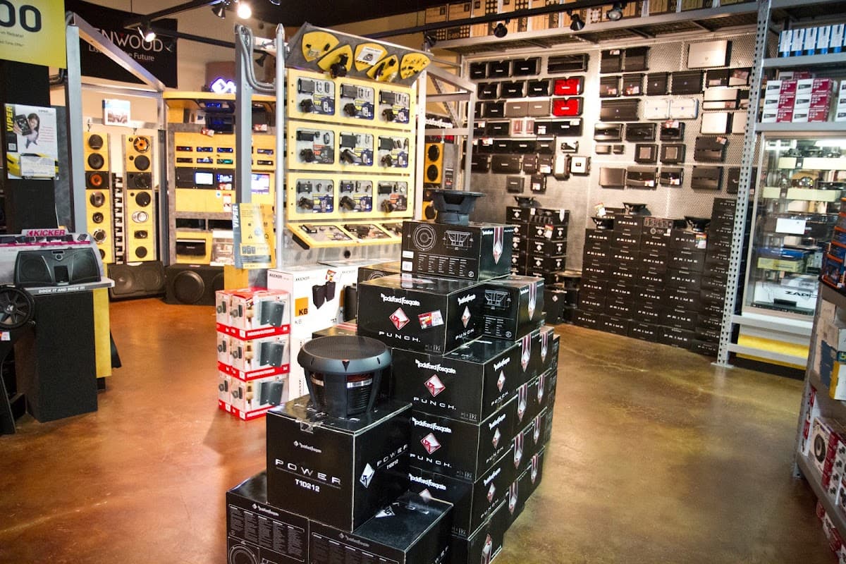 Stereo King car audio shop in Portland, Oregon photo 5