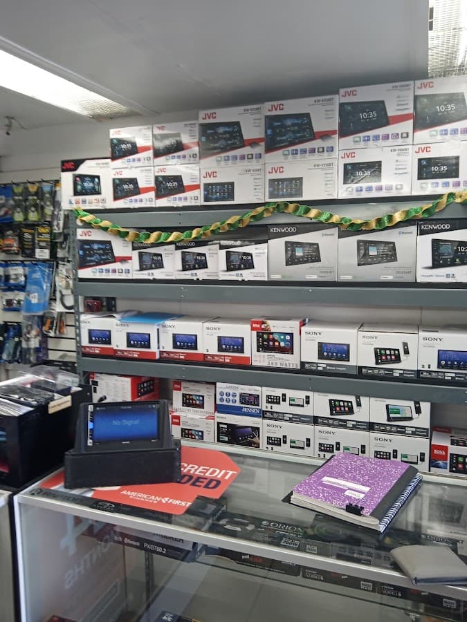 Auto Stereo of Riverside image 5