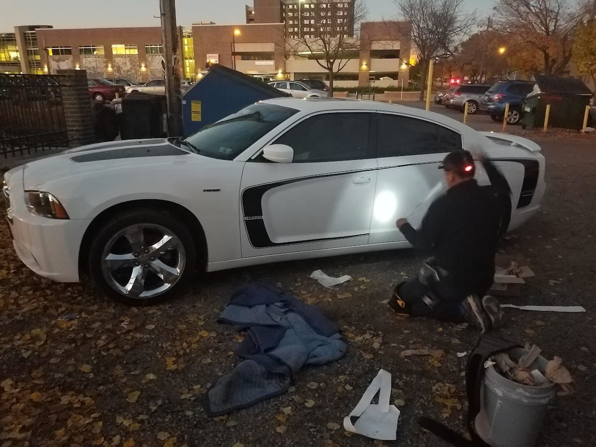 Audio Systems Elejidos car audio shop in St Paul, Minnesota photo 5