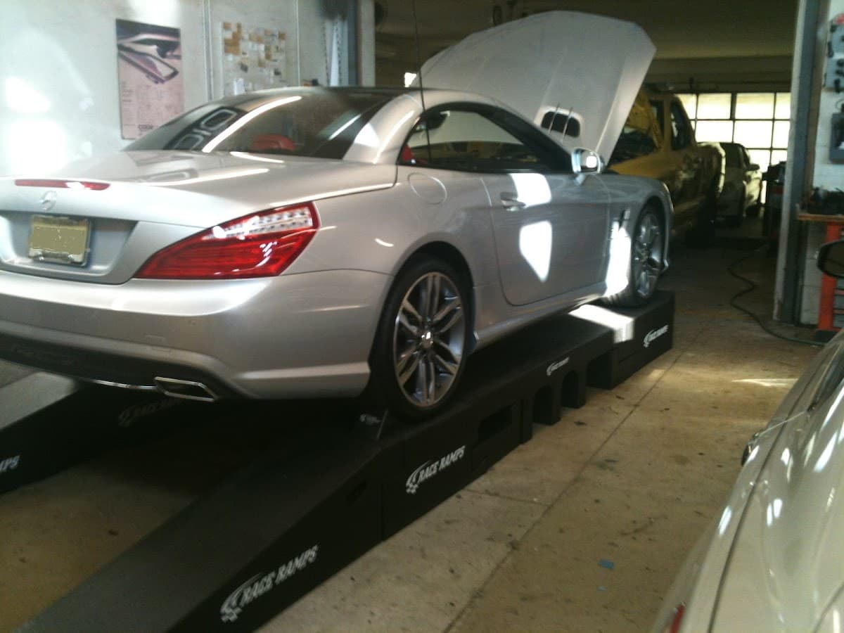 Suburban Auto Radio car audio shop in Oaklyn, New Jersey photo 5