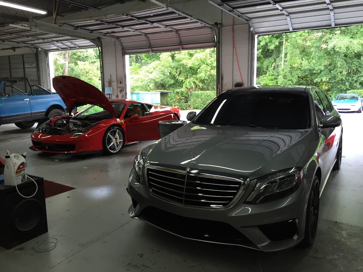 Freeman's Car Stereo car audio shop in Charlotte, North Carolina photo 6