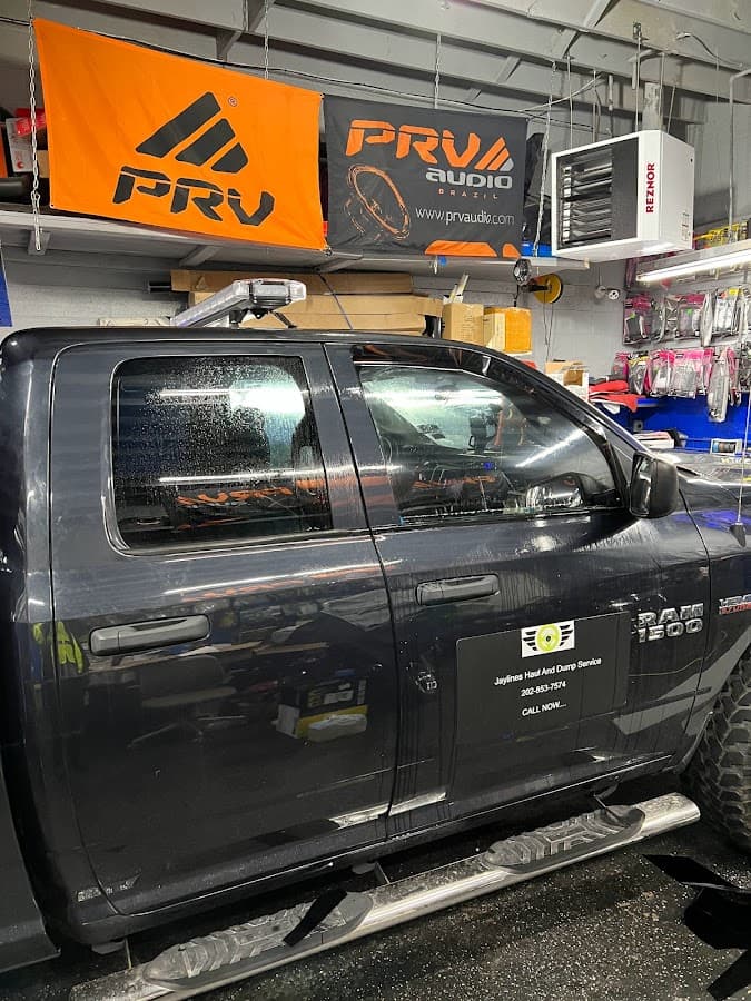 Custom Pro Car Audio car audio shop in Chillum, Maryland photo 3