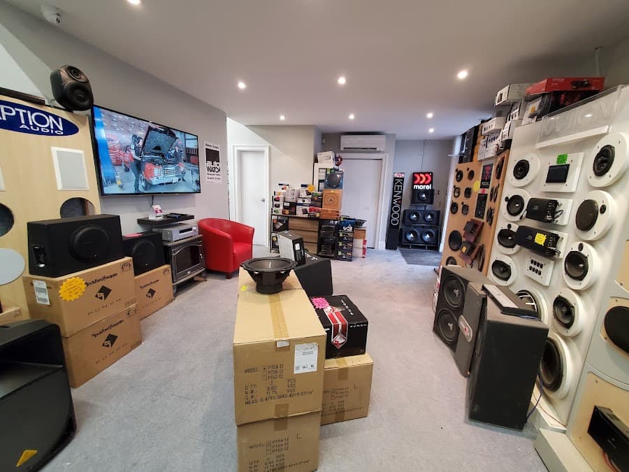 Milton Car Audio Plus Home car audio shop in Milton, Ontario photo 2