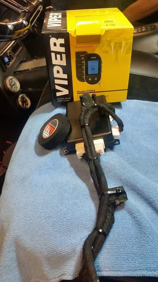 Jay's Audio/Video Installation image 5