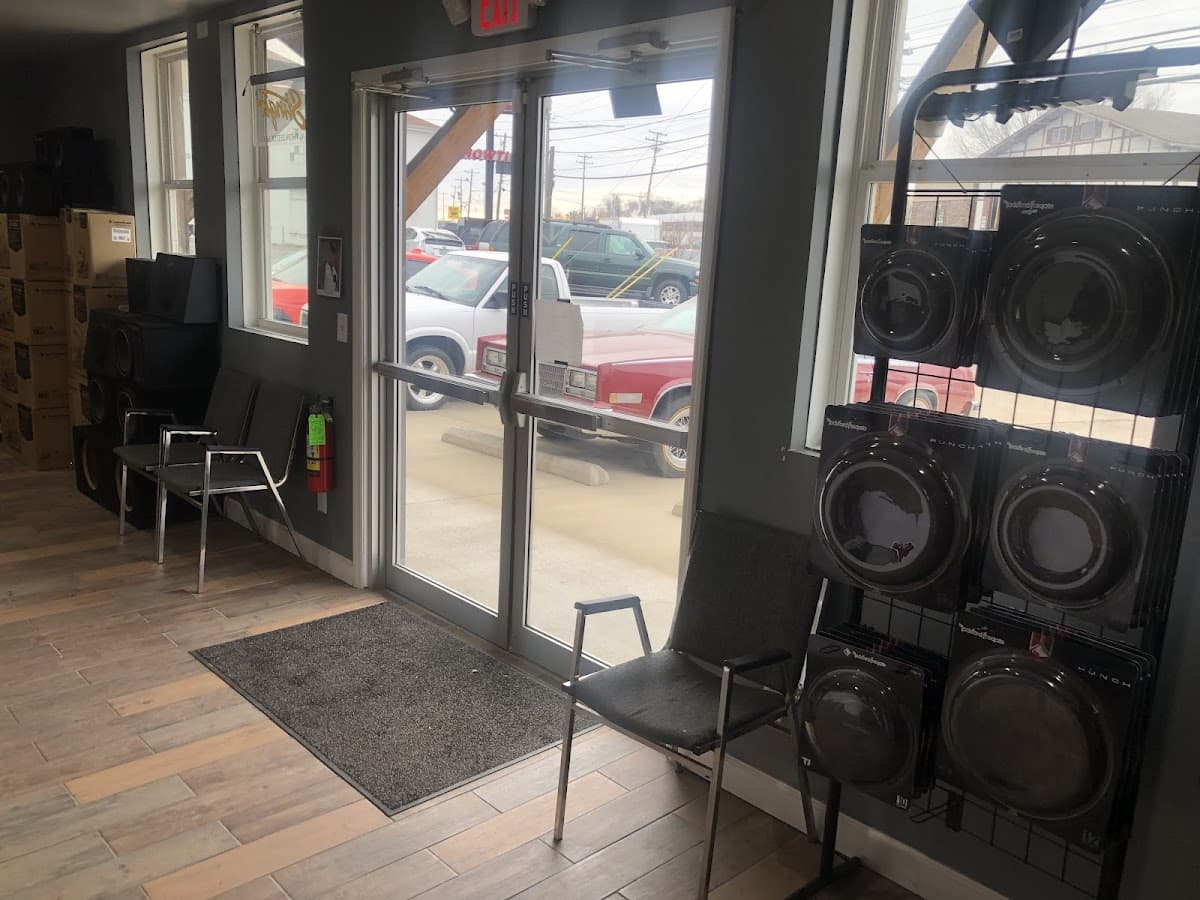 Auto Stereo car audio shop in Clarksville, Tennessee photo 10