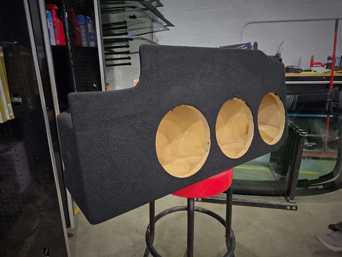 406 Custom Auto & Sound image 3