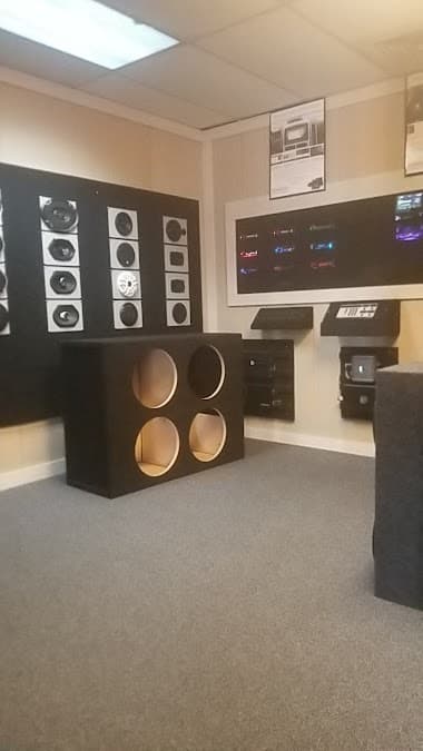 Stereo Advantage image 6