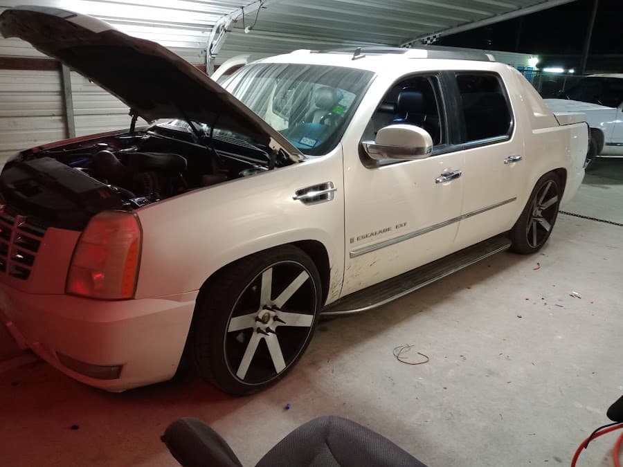 Javier's Car Audio image 4