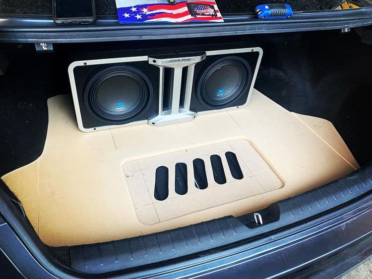 Onlinecarstereo image 4