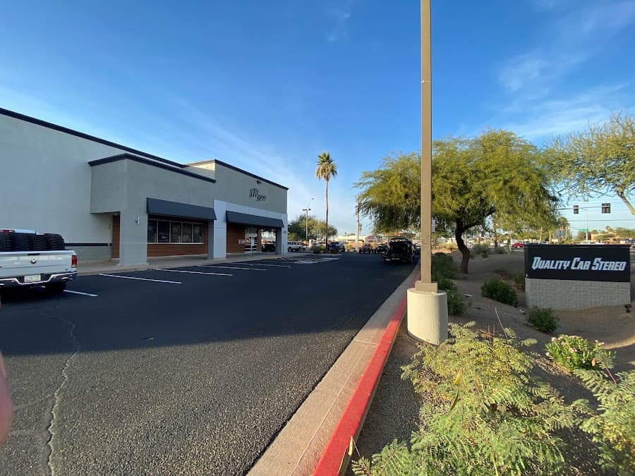 Quality Car Stereo image 7