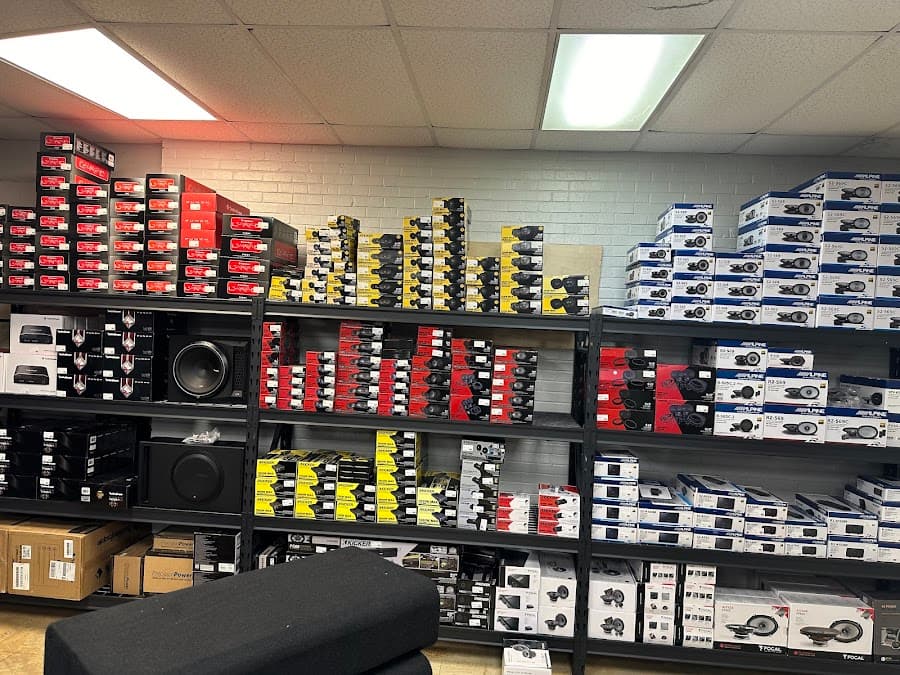 Auto Trends Audio, Tint, & Acc. image 6