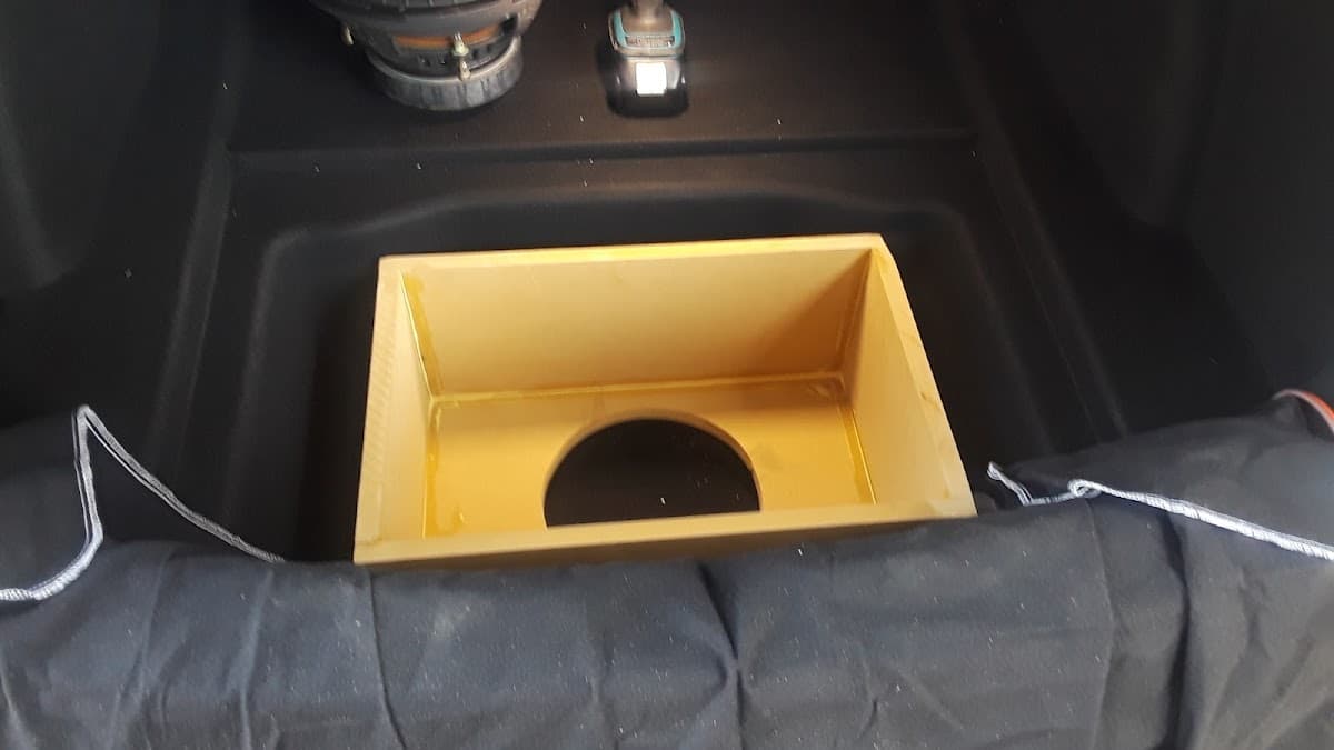 International Auto Radio image 9