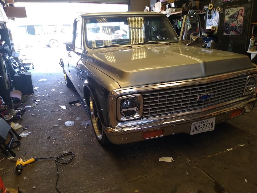 Genesis Car Stereo image 3