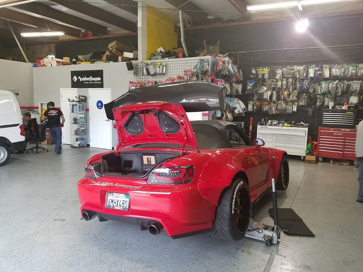 Long Beach Audio Shop image 7