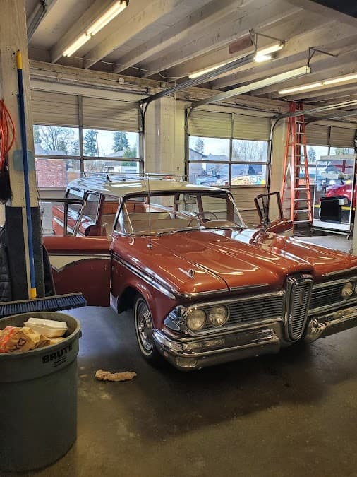 Brad's Car Tunes #2 car audio shop in Springfield, Oregon photo 2