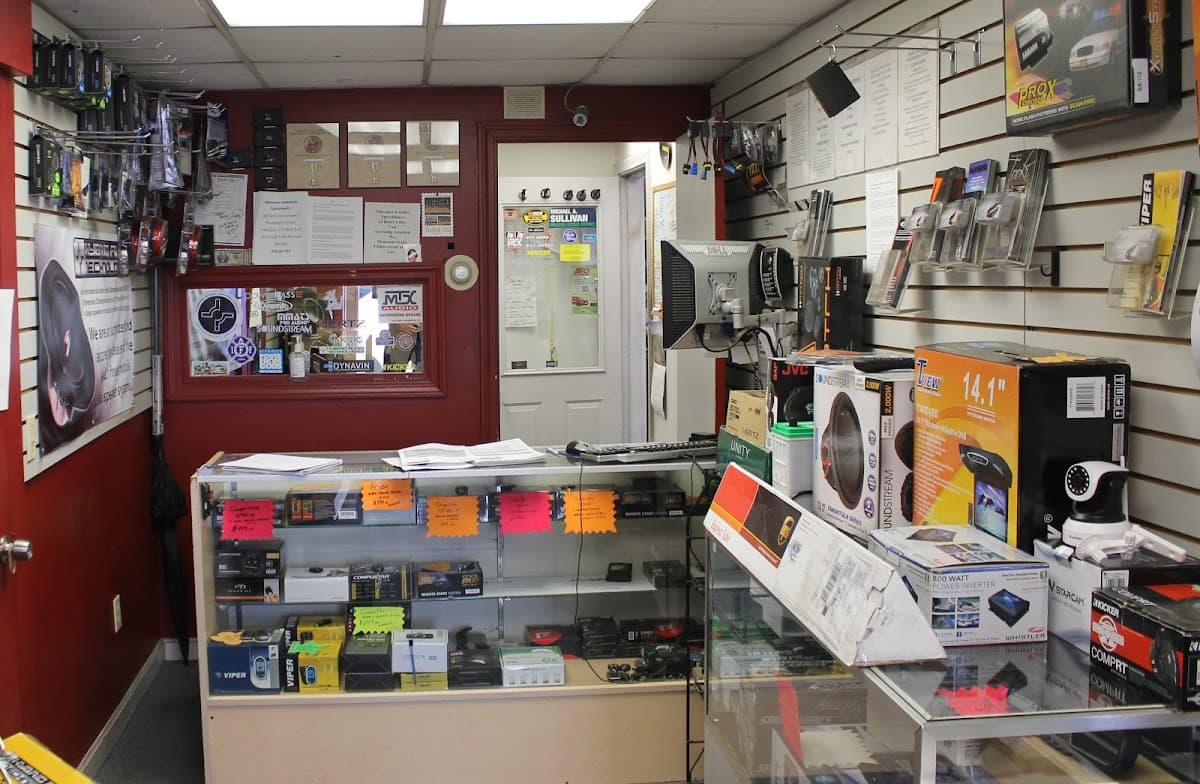 Cambridge Sound and Security car audio shop in Cambridge, Massachusetts photo 6