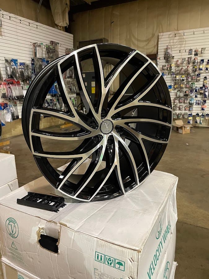 Active Sounds Customs car audio shop in Kernersville, North Carolina photo 3